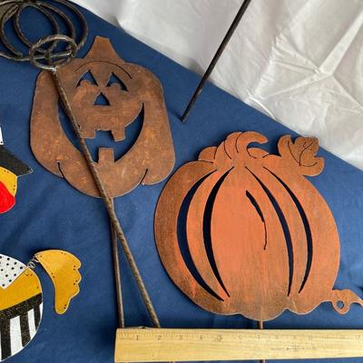 Halloween Yard signs