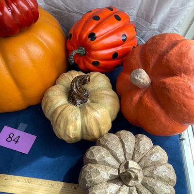 Large lot of pumpkins