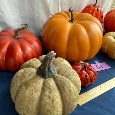 Large lot of pumpkins