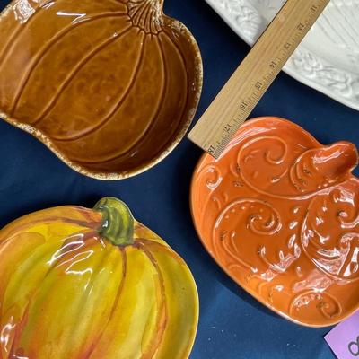 Pumpkin & Turkey plates & bowls