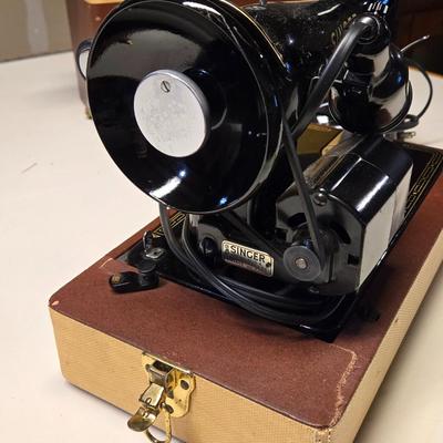 Singer Sewing Machine
