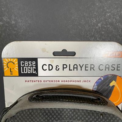 LOT 14L: Sony CD Walkman D-NF400 w/ Case Logic Case & Headphones
