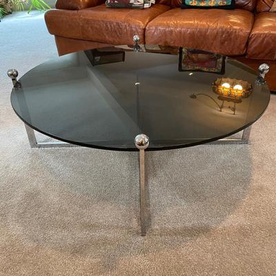 LOT 108L: Glass & Chrome Circular 42 inch Coffee Table