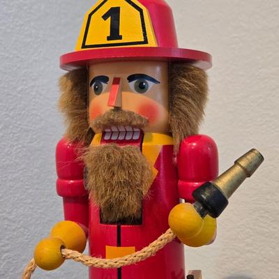 Vintage Erzgebirgische Volkskunst Fireman with Dalmatian Station No. 1 Nutcracker