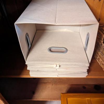 5 Collapsible Storage Bins