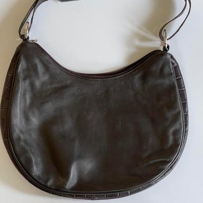 Maurizio Taiuti black leather purse