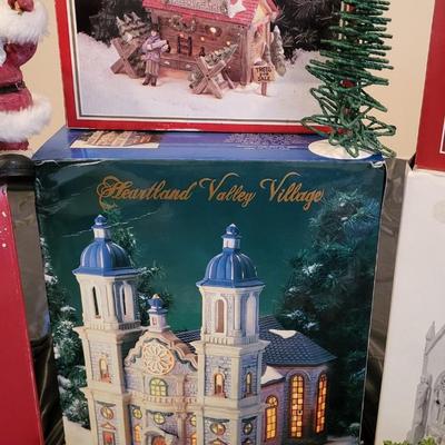 CHRISTMAS VILLAGE BUILDINGS AND ACCESSORIES