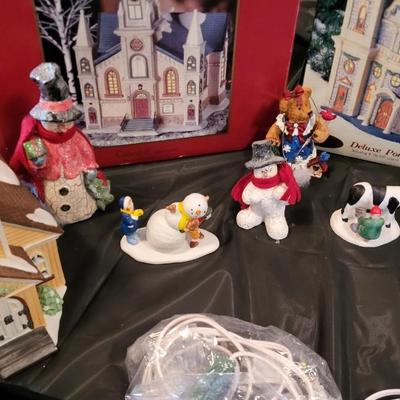 CHRISTMAS VILLAGE BUILDINGS AND ACCESSORIES