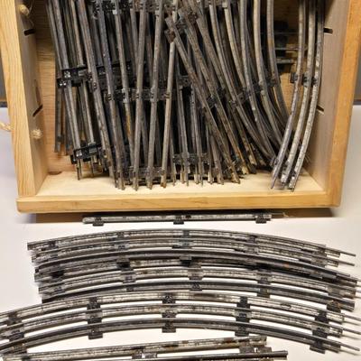 1940s HO Scale Train Set with Tracks