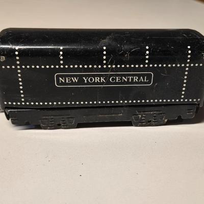 1940s HO Scale Train Set with Tracks