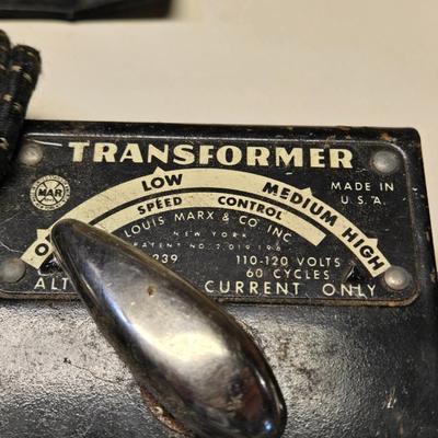 1940s HO Scale Train Set with Tracks