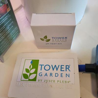 HYDROPONIC INDOOR TOWER GARDEN WITH ACCESSORIES