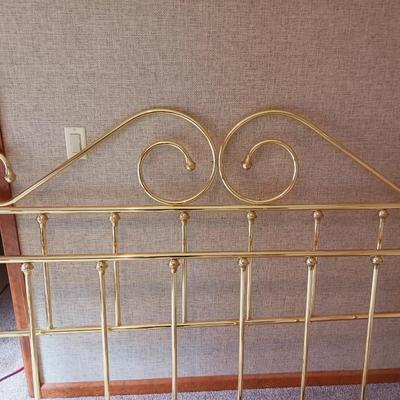 COMPLETE BRASS BED FRAME 72"W X 56"H