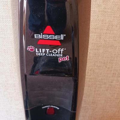 LIKE NEW BISSELL LIFT-OFF DEEP PET CARPET CLEANER WITH UPHOLSTERY ATTACHMENT