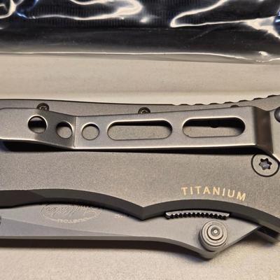 Harley Davidson Collector's Knife with Sheath