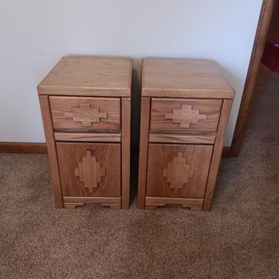 PAIR OF SOLID WOOD NIGHT STANDS W/CABINET AND DRAWER