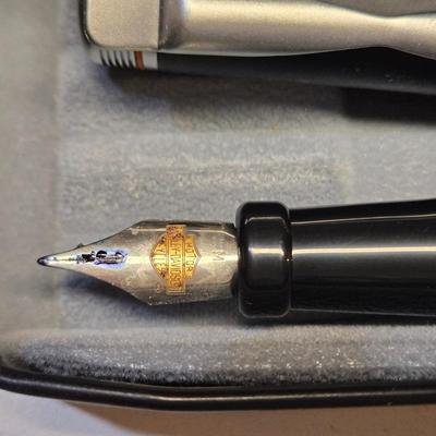 Harley Davidson Pen Set - Rollerball and Fountain Pen