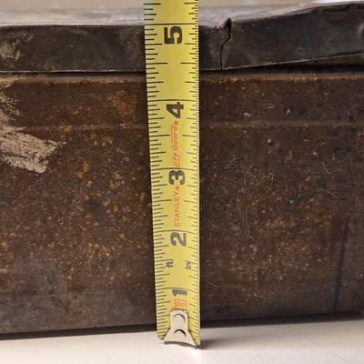 Vintage Metal Diamond Match Box