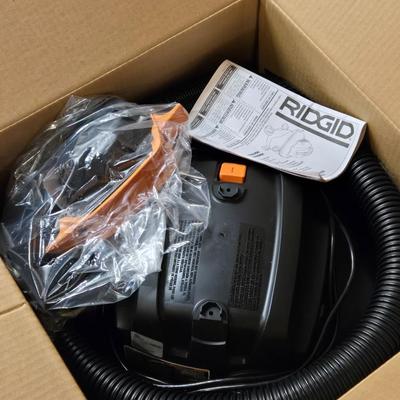 New in the Box RIGID 9 Gallon Wet Dry Vac