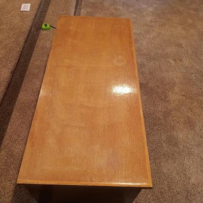 CEDAR HOPE CHEST WITH A SHELF