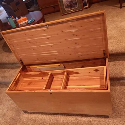 CEDAR HOPE CHEST WITH A SHELF