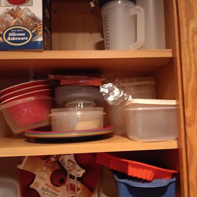 EZ PULL CORKSCREW, FOOD STORAGE CONTAINERS AND SILICONE MOLDS