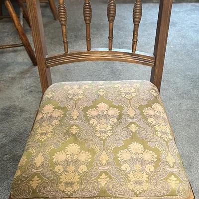 Antique Hand Made Wooden Chair c1900 in Good Preowned Condition.