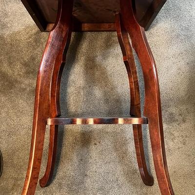 Vintage/Antique Hand Made Lamp Table 28" Tall, 20" x 20" Top in Good Preowned Condition.