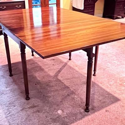 Vintage Leopold Stickley Solid Cherry Wood Drop Leaf Dining Table with Cover Mat