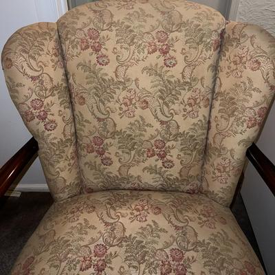 Vintage Upholstered Carved Wooden Arms & Legs in Good Preowned Condition.