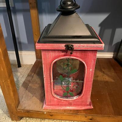 Lanterns with Battery Powered Candles (G-MG)