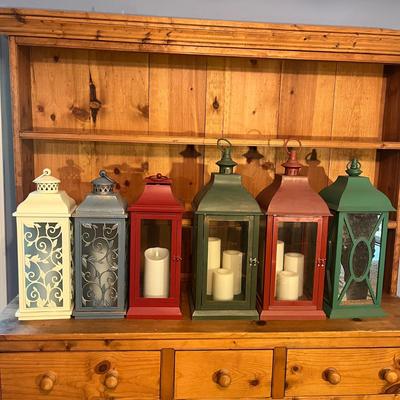 Lanterns with Battery Powered Candles (G-MG)