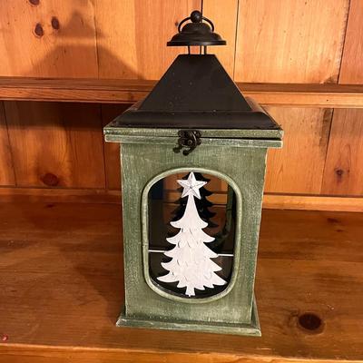 Lanterns with Battery Powered Candles (G-MG)