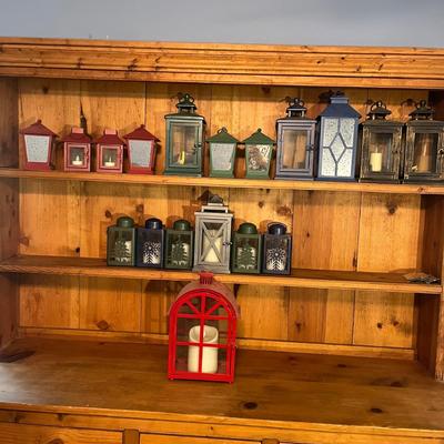 Lanterns with Battery Powered Candles (G-MG)
