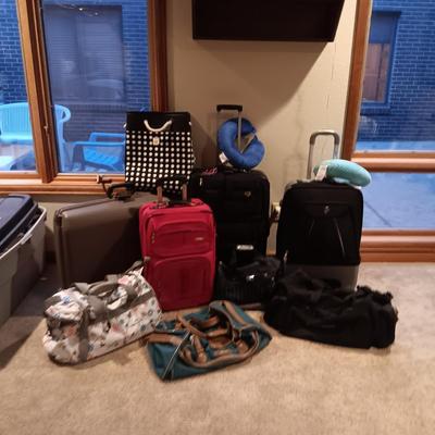 LUGGAGE FOR THE WHOLE FAMILY