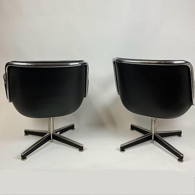 818 Pair of Mid-Century Modern Charles Pollock Knoll Office Chairs