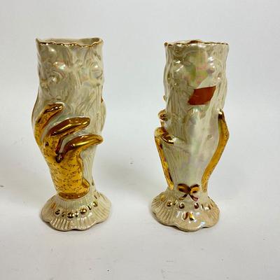 824 Pair of Hand Vases in 22K Gold