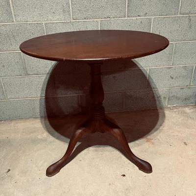 Queen Ann Tilt Top Table By Norris (B1-MG)