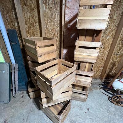 Wooden Crates (B2-RG)