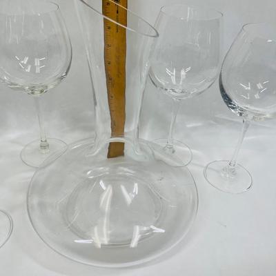Large Clear Glass Wine Goblets and Decanter