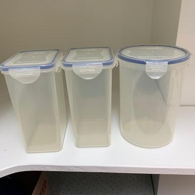 Food Storage: Lock & Lock, Rubbermaid, & Tupperware (L-HS)