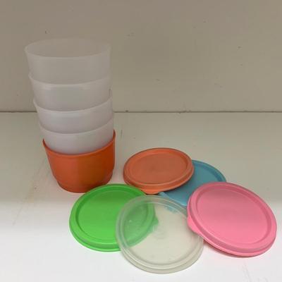 Food Storage: Lock & Lock, Rubbermaid, & Tupperware (L-HS)