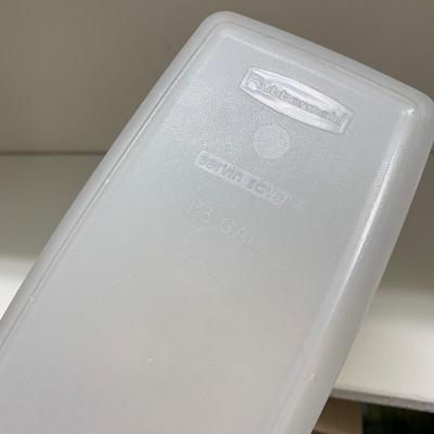 Food Storage: Lock & Lock, Rubbermaid, & Tupperware (L-HS)