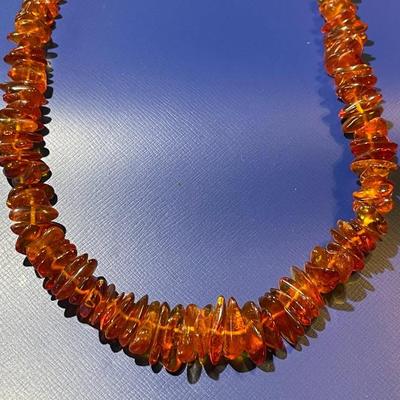 Vintage Natural Baltic Amber 18" Graduated Necklace w/Screw Clasp as Pictured.