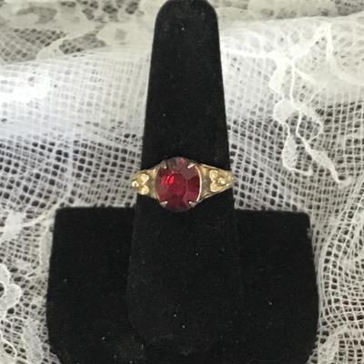 Vintage 1960s Cleinman & Sons Adjustable Ring Red Rhinestone Gold-Tone