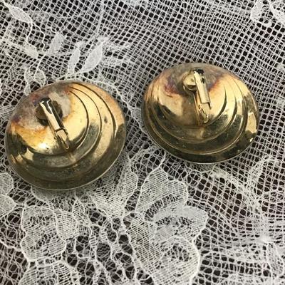 Vintage yellow round clip on earrings