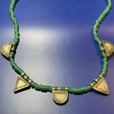 Vintage Jadeite 21" Beaded Fashion Necklace w/No Clasp as Pictured.