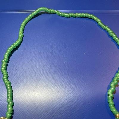 Vintage Jadeite 21" Beaded Fashion Necklace w/No Clasp as Pictured.