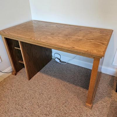 Oak Faced Plywood Desk w/Storage (BO-JS)