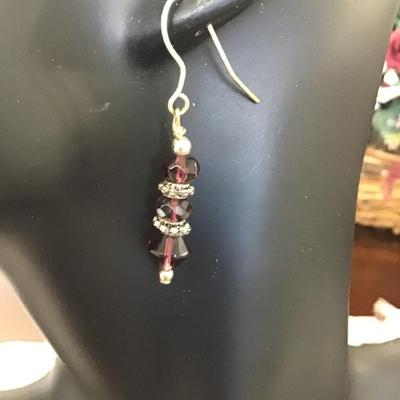 Purple, red colored crystal beads dangle earrings